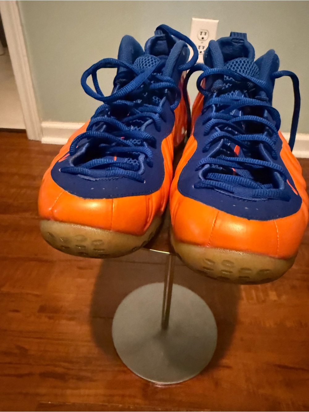 Nike MEN Orange and Blue Foamposite-Style Sneakers-NEW YORK KNICKS CHAMPS COLORS - Picture 9 of 16